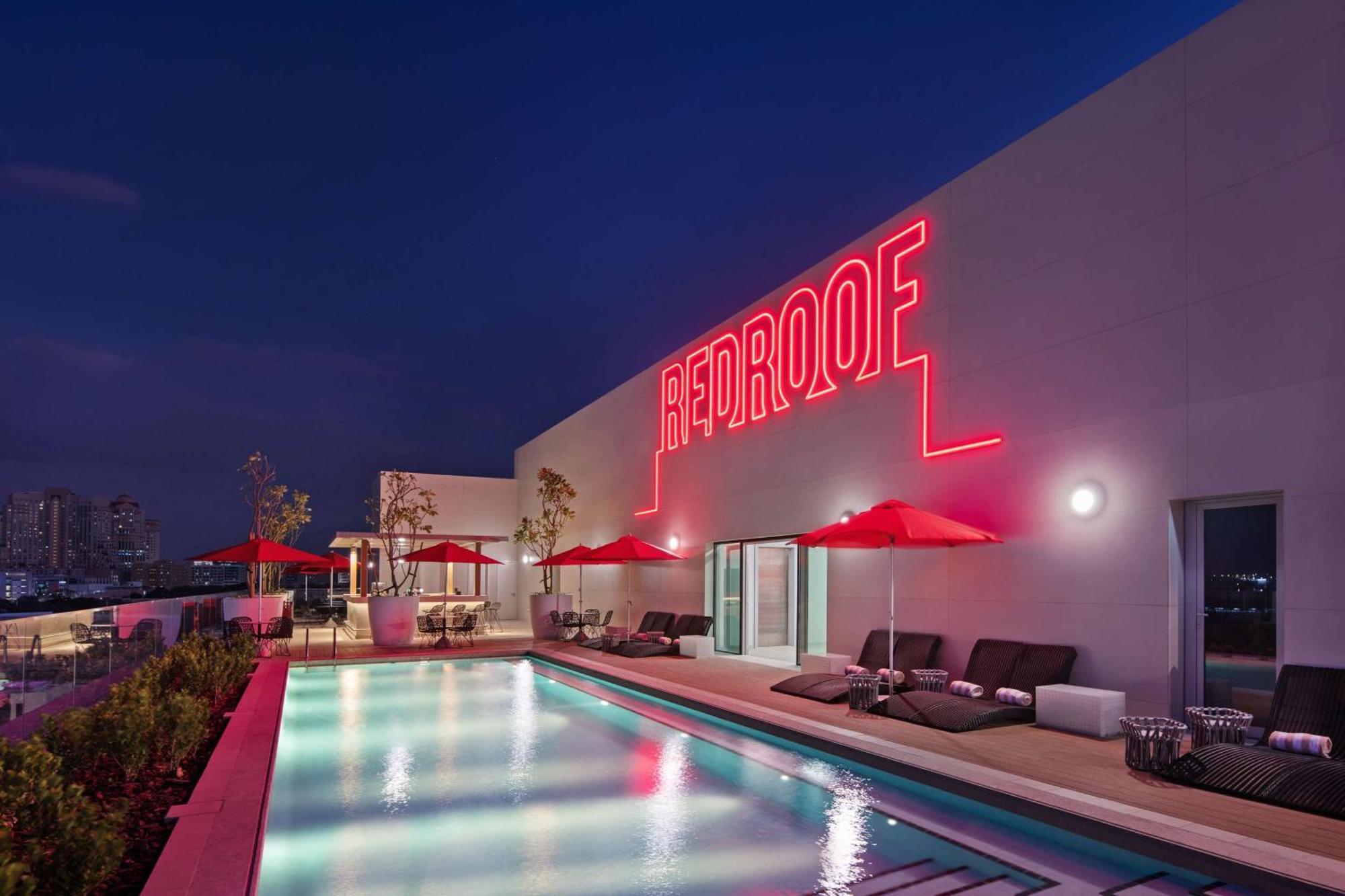 Radisson Red Dubai Silicon Oasis Hotel Exterior photo